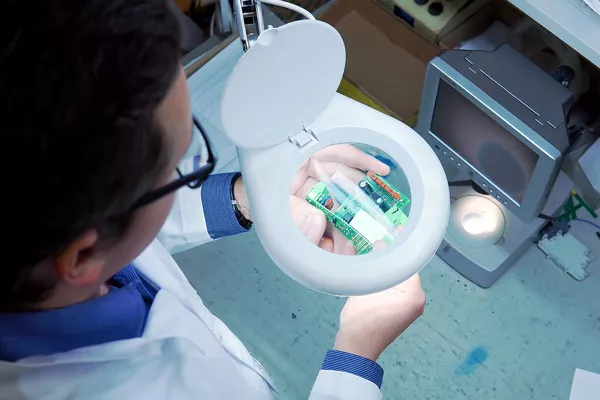 High-value-tiny-electrical-components