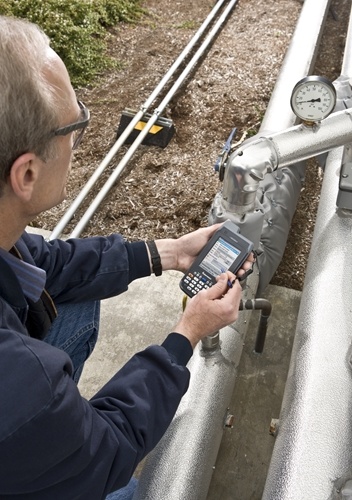 Mobile data capture enable field technicians to carry out their duties regardless of where they are.
