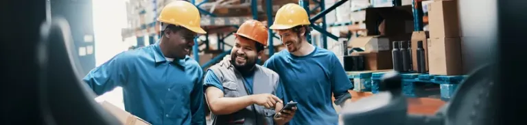 Warehouse-Workers-Training